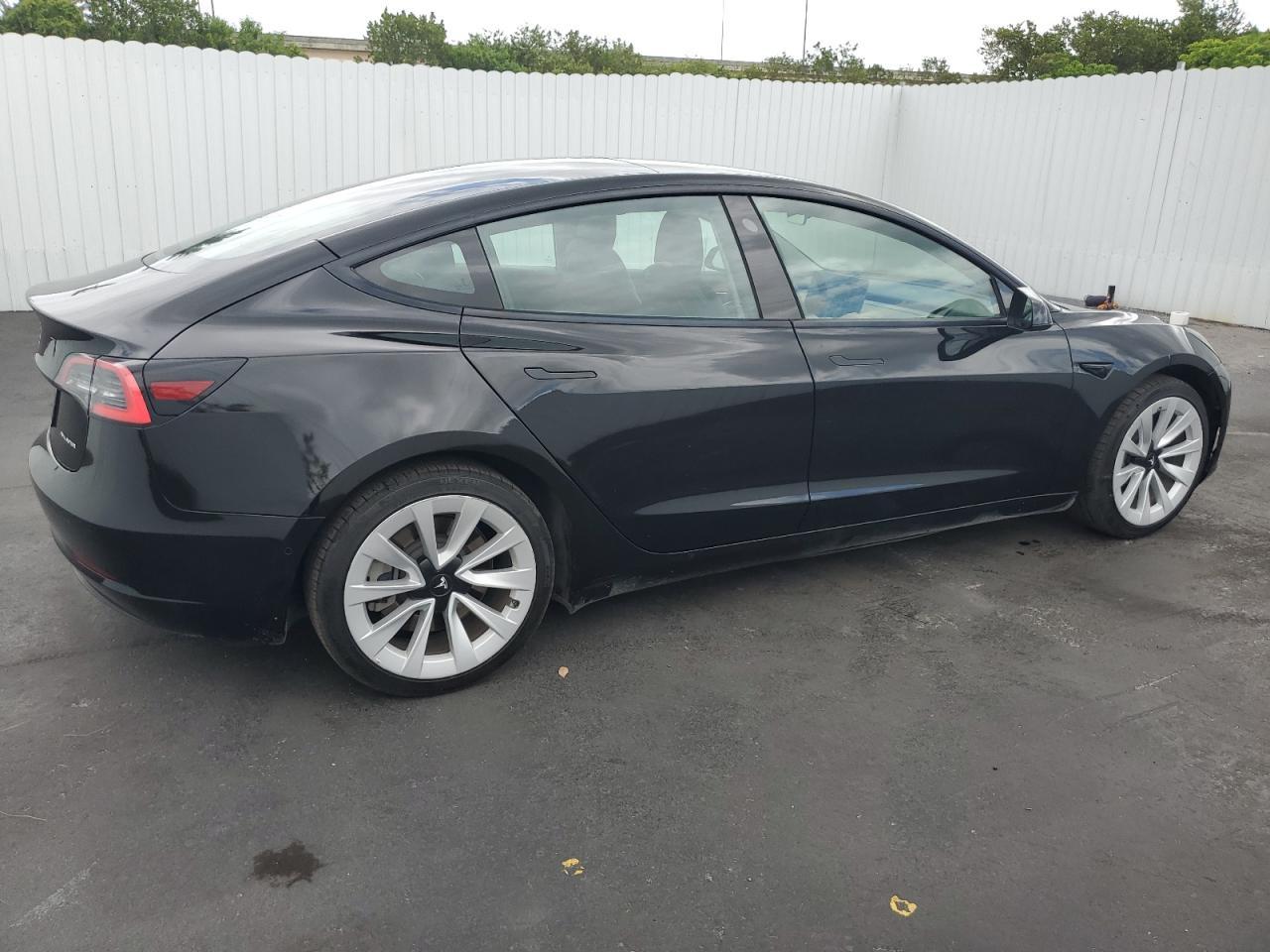 2022 TESLA MODEL 3 - Image 3