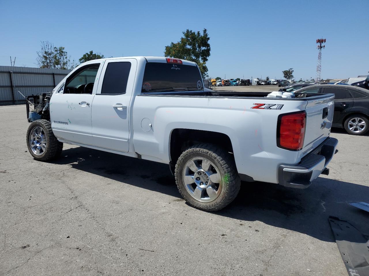 2018 CHEVROLET SILVERADO - Фото 2