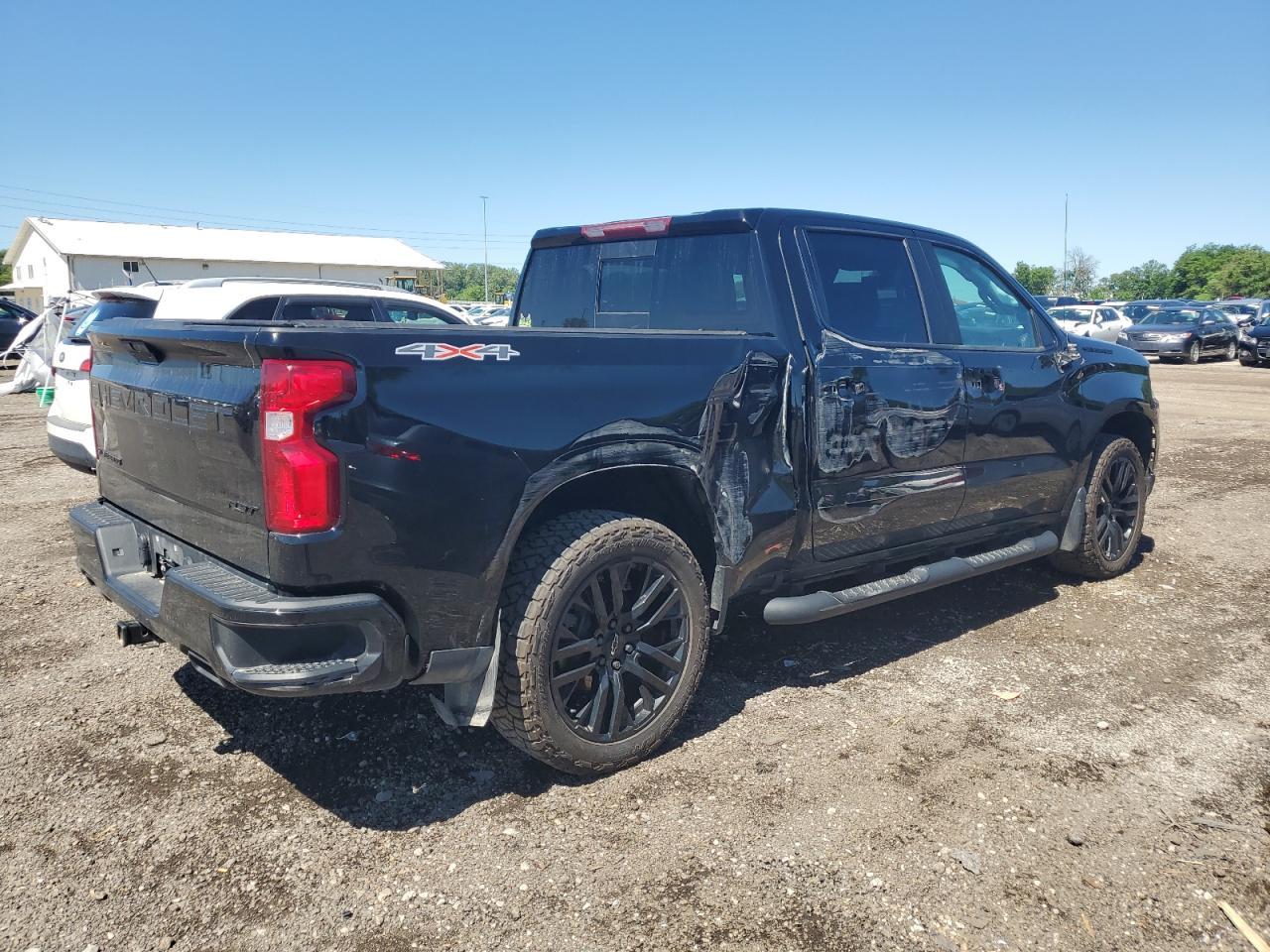 2021 CHEVROLET SILVERADO - Image 3
