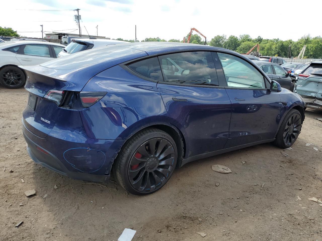 2022 TESLA MODEL Y - Image 3