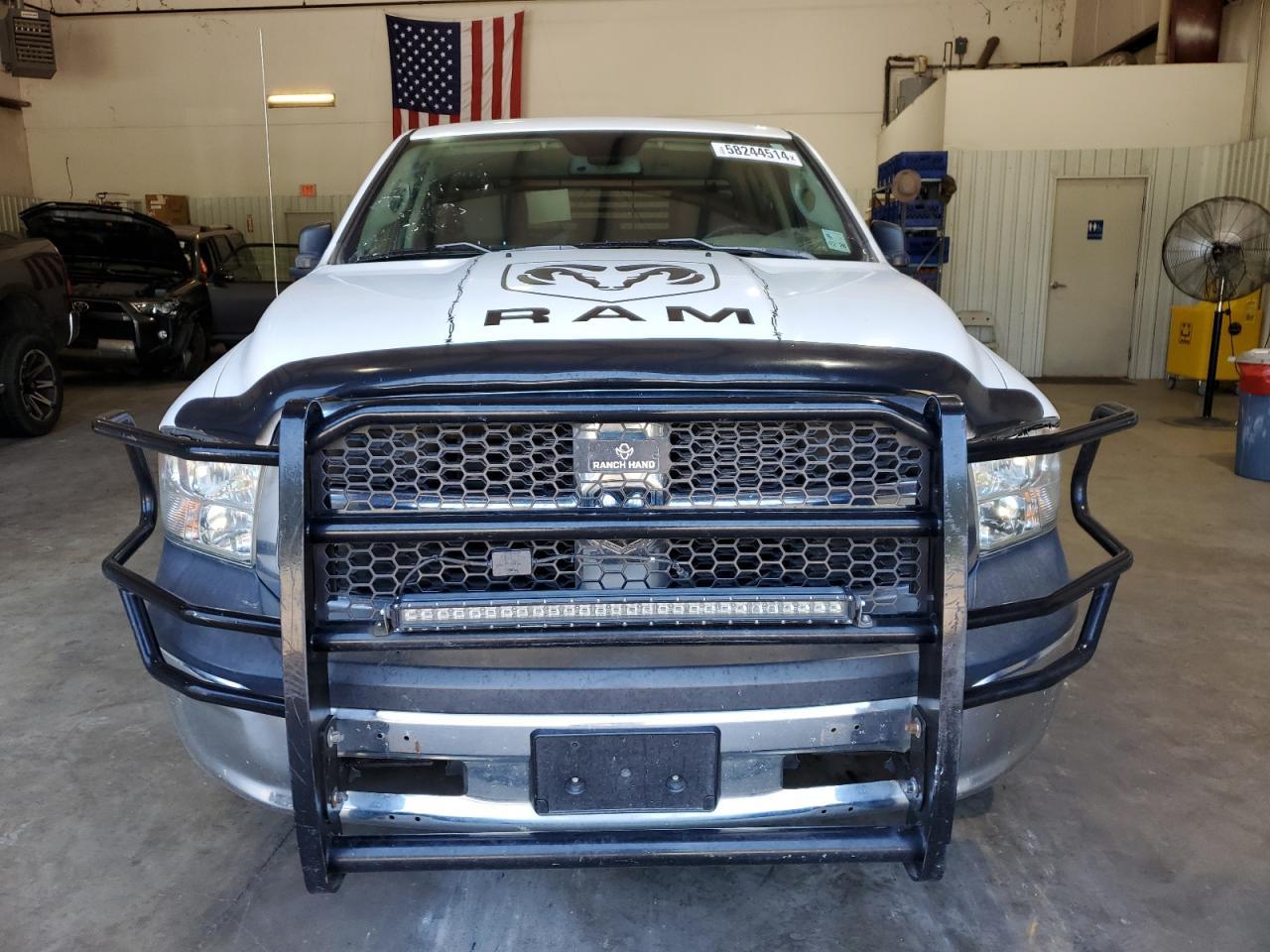 2018 RAM 1500 ST - Image 5