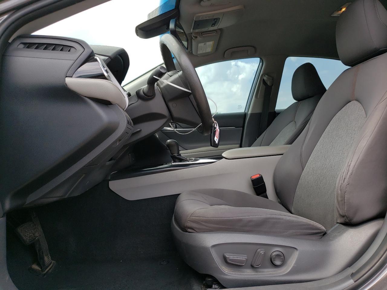 2018 TOYOTA CAMRY L - Фото 7