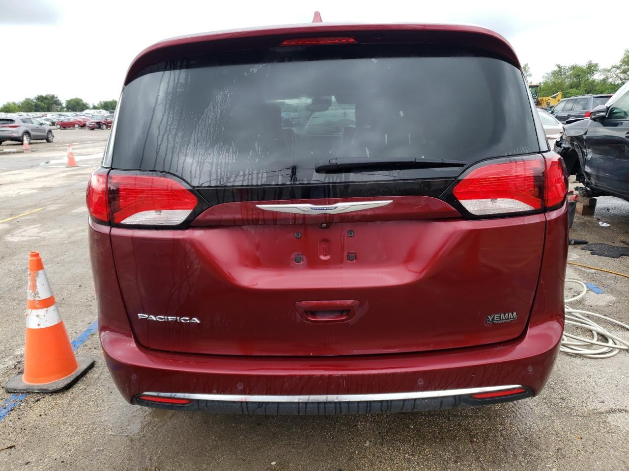 2017 CHRYSLER PACIFICA T - Image 6