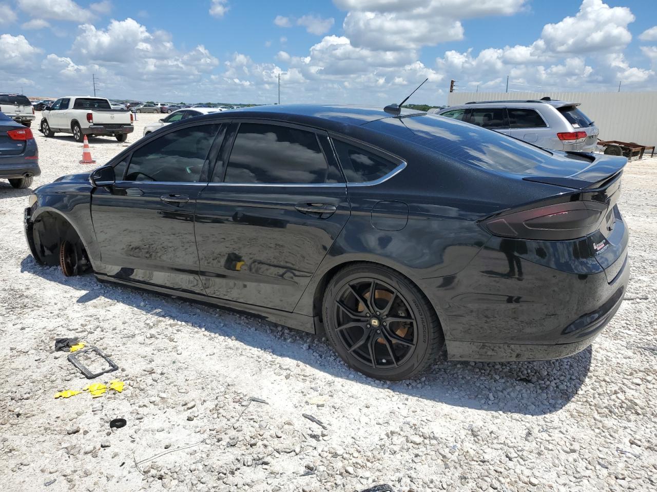 2014 FORD FUSION SE - Image 2