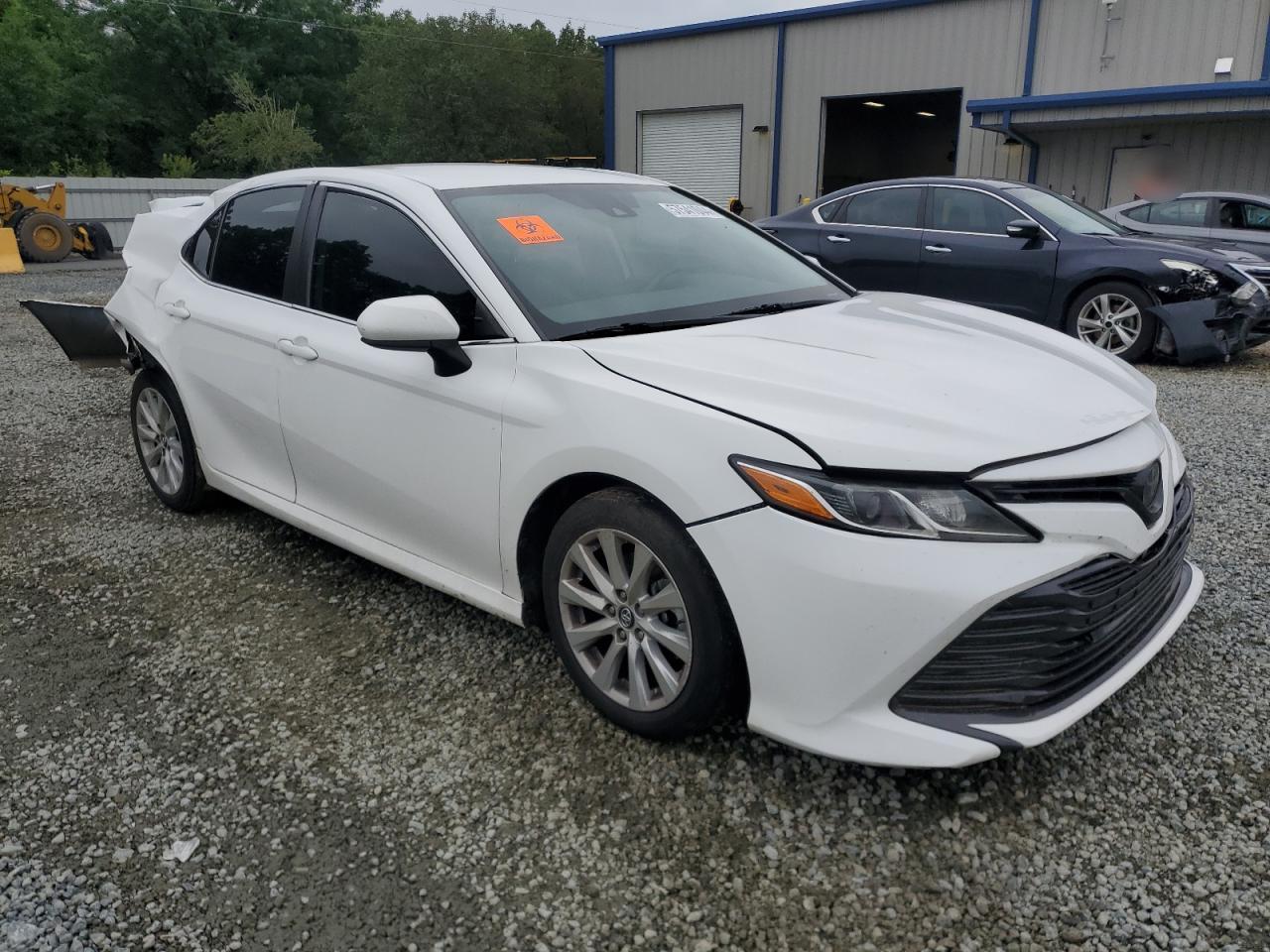 2019 TOYOTA CAMRY L - Image 4