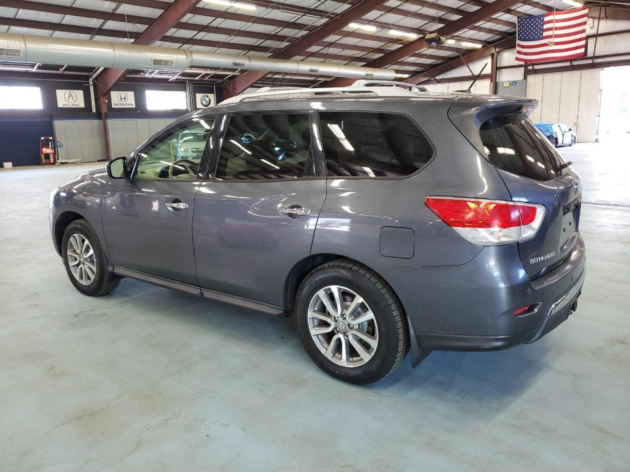 2013 NISSAN PATHFINDER - Фото 2