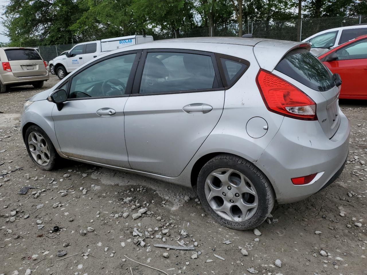 2012 FORD FIESTA SES - Image 2