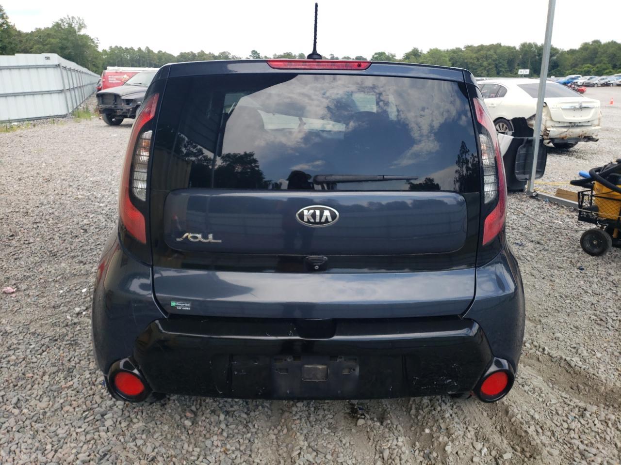2016 KIA SOUL + - Image 6
