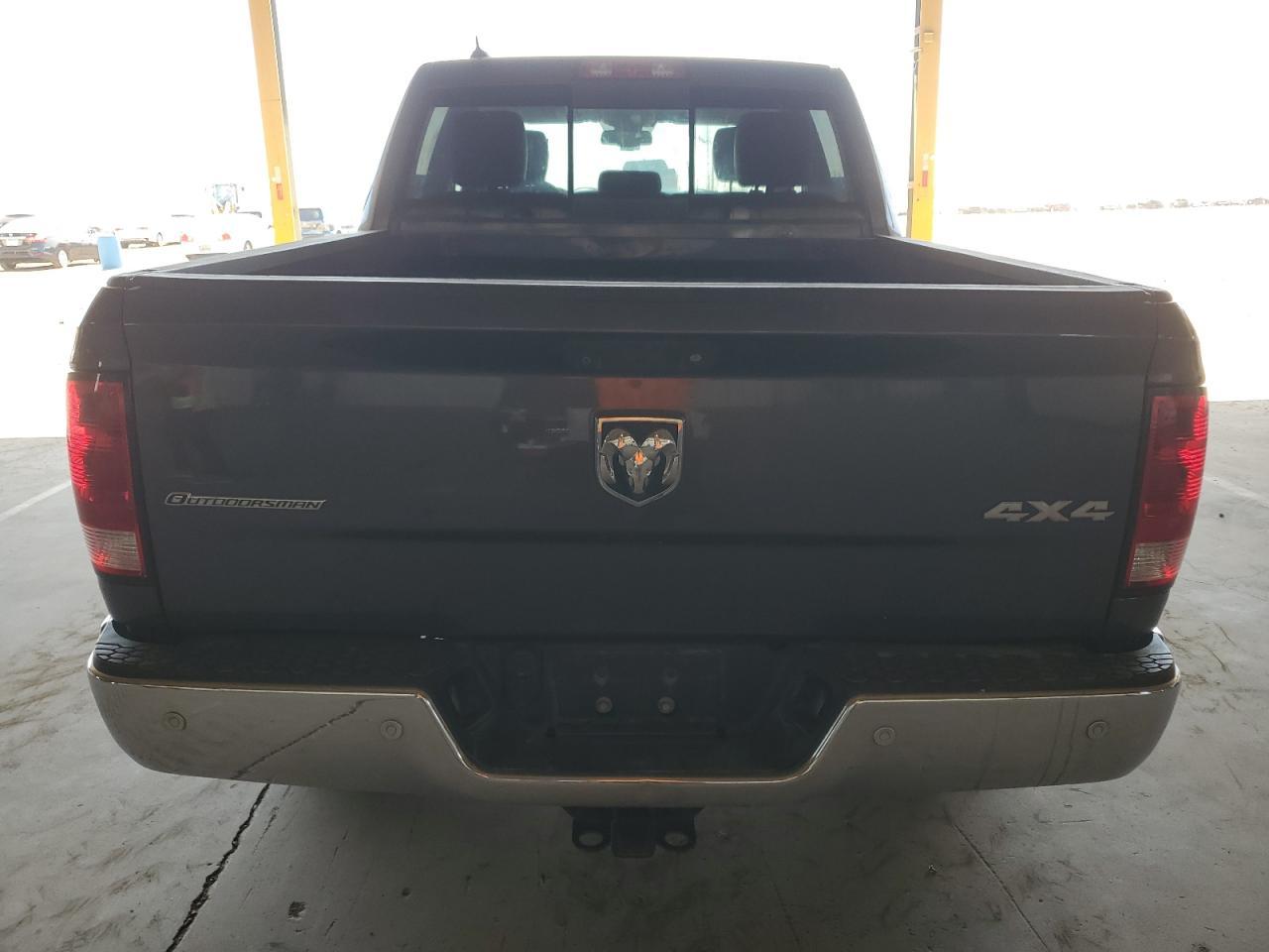 2015 RAM 1500 SLT - Image 6