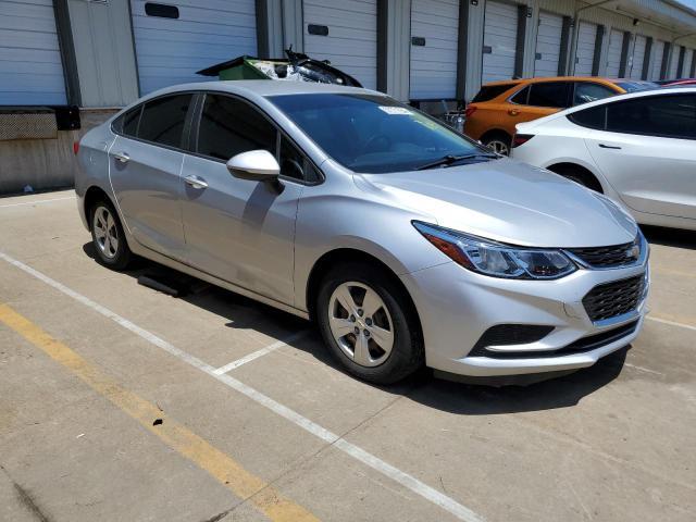 2017 Chevrolet Cruze Ls - Фото 4
