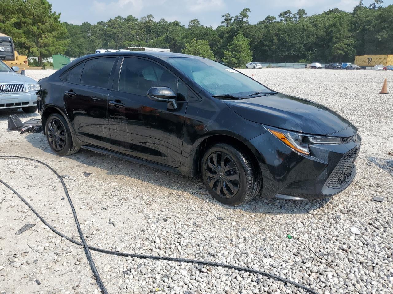 2021 TOYOTA COROLLA LE - Фото 4