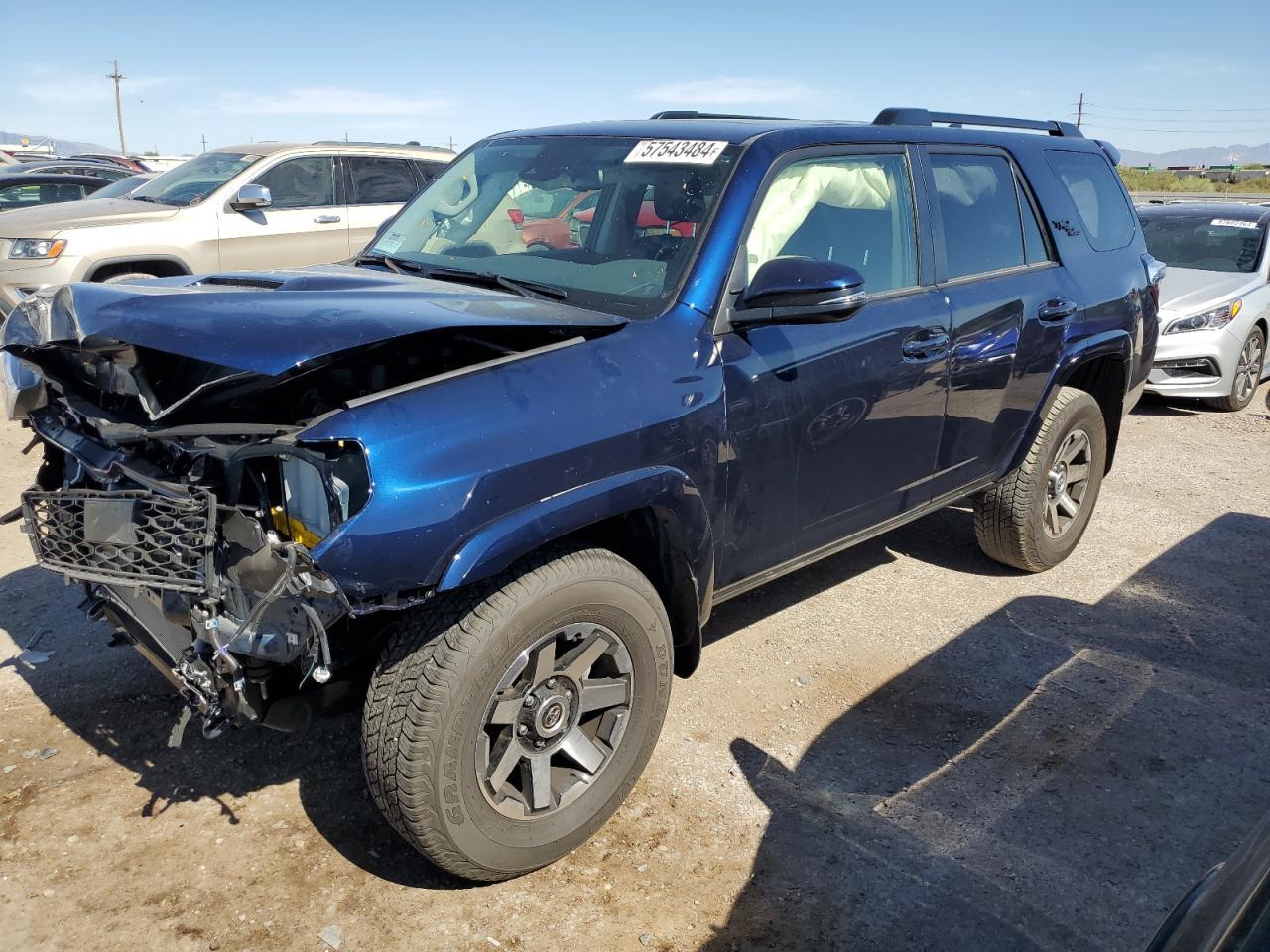 2024 TOYOTA 4RUNNER SR