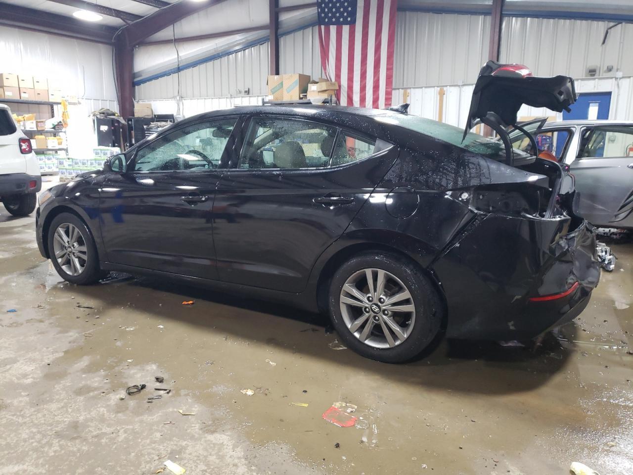 2018 HYUNDAI ELANTRA SE - Image 2