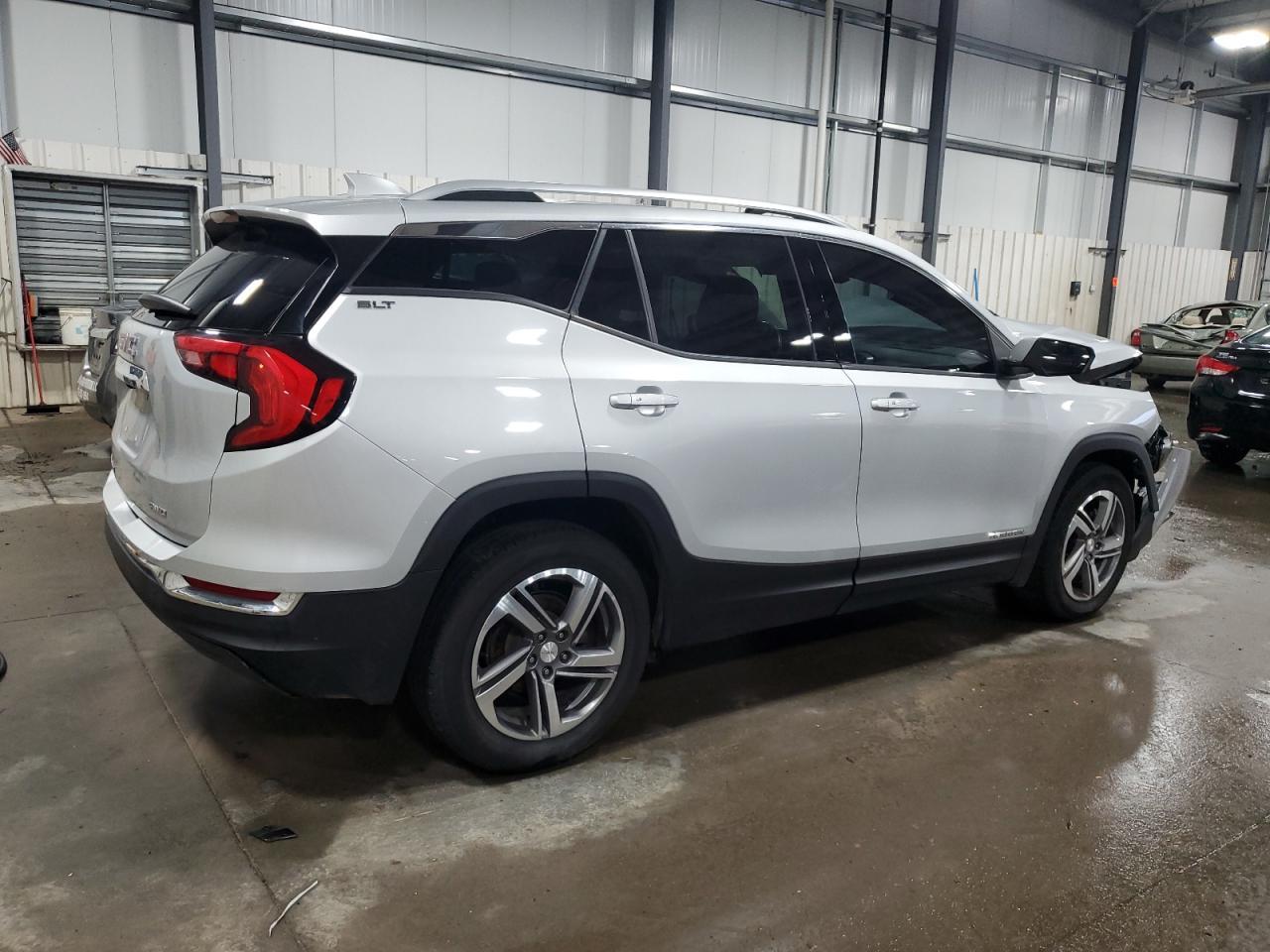 2019 GMC TERRAIN SL - Фото 3