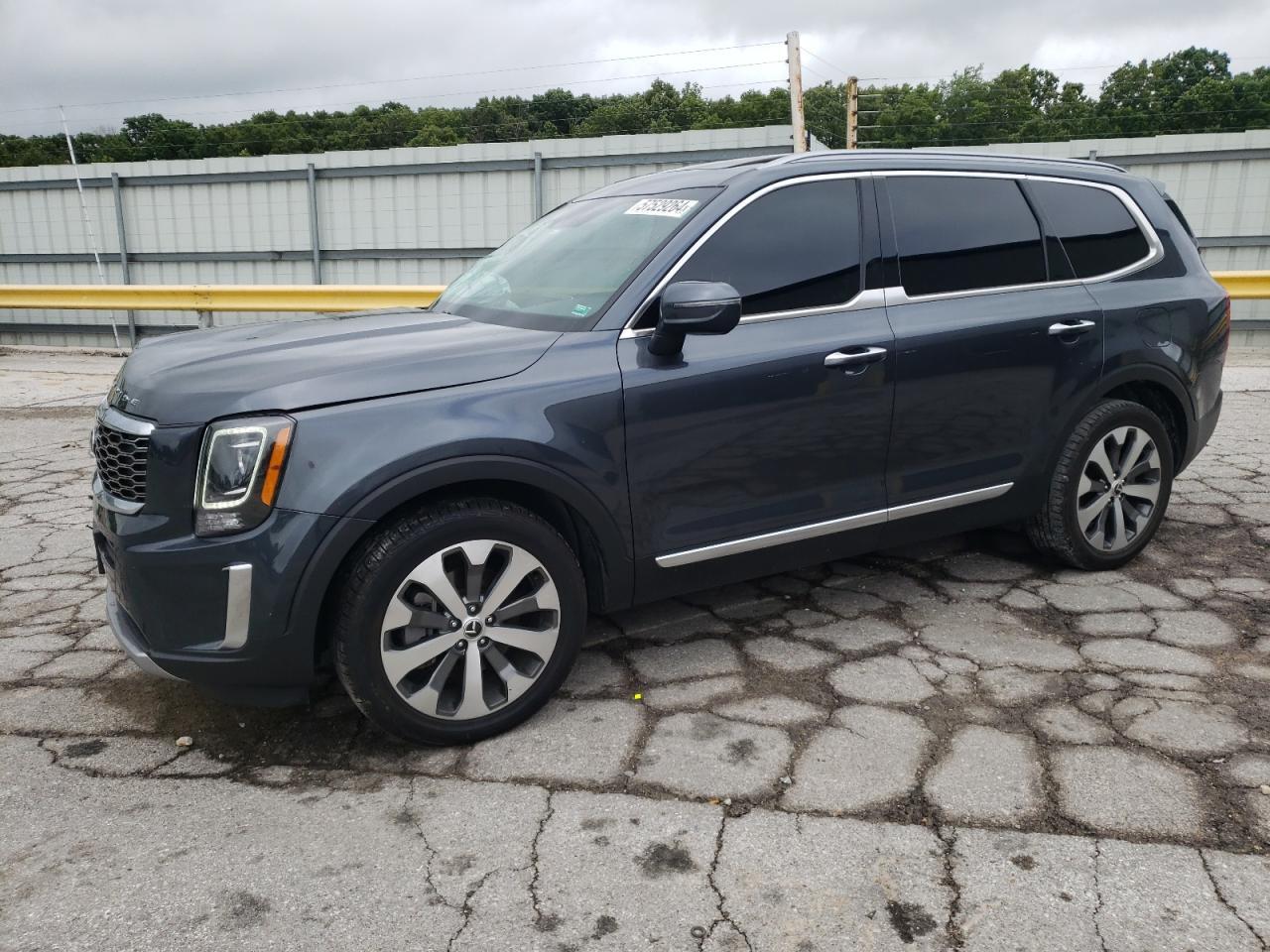 2020 KIA TELLURIDE car image