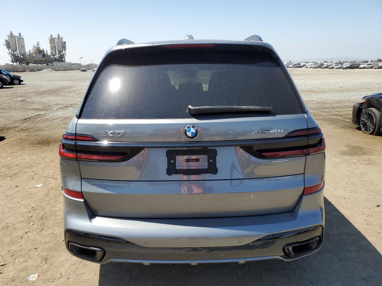 2024 BMW X7 XDRIVE4 - Image 6