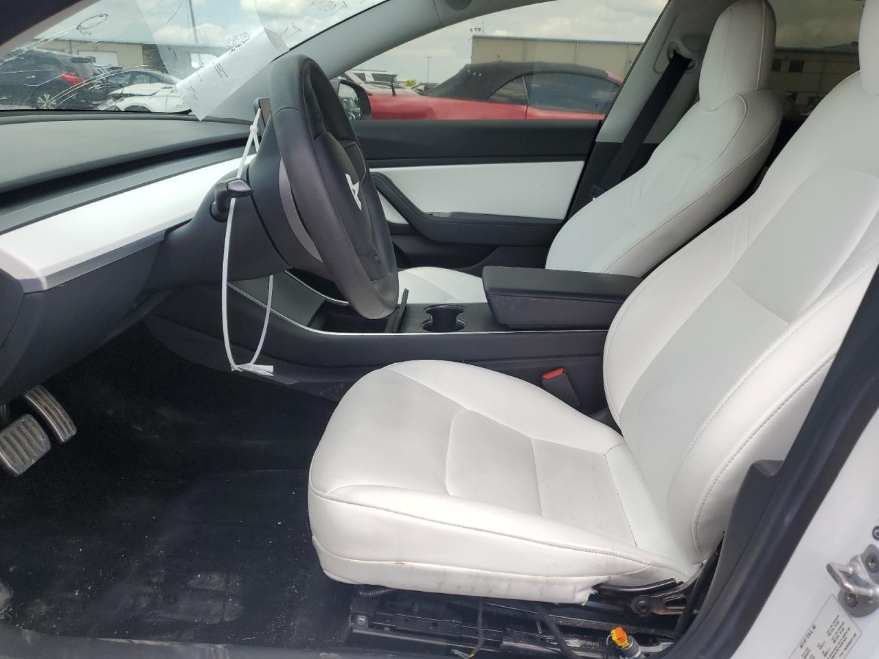 2019 TESLA MODEL 3 - Фото 7