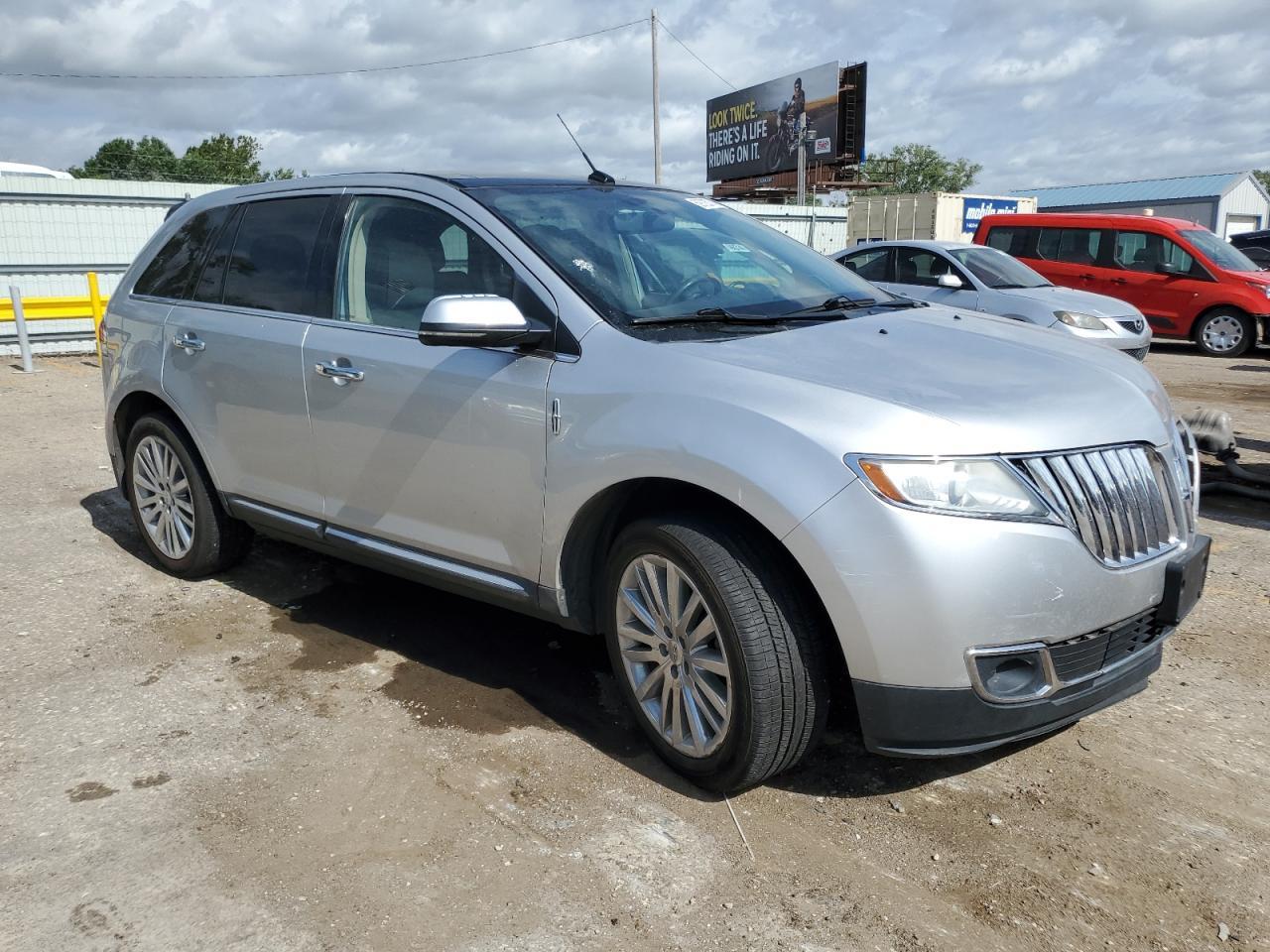 2013 LINCOLN MKX - Image 4