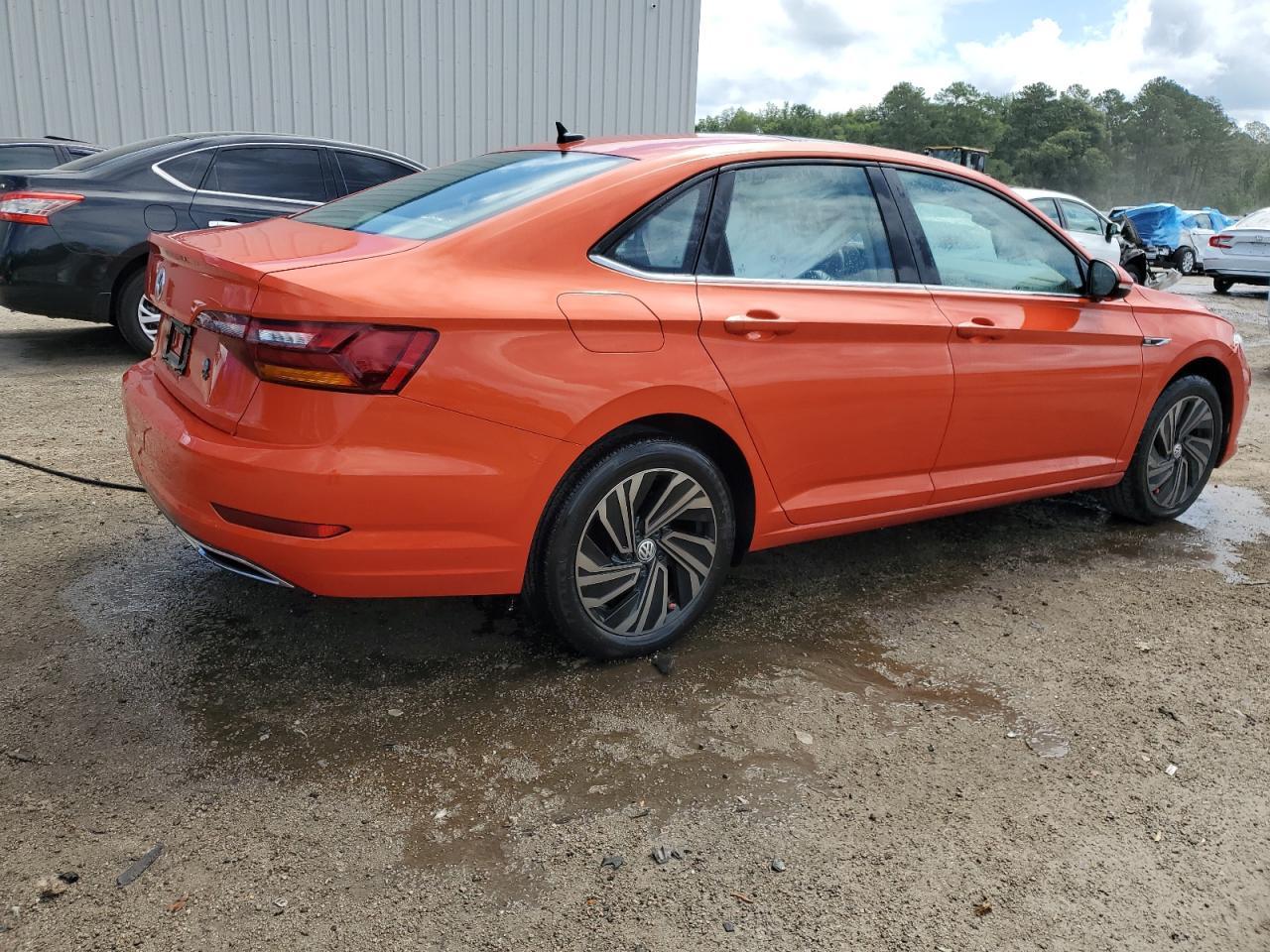2019 VOLKSWAGEN JETTA SEL - Фото 3