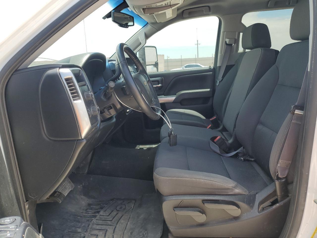 2017 CHEVROLET SILVERADO - Фото 7