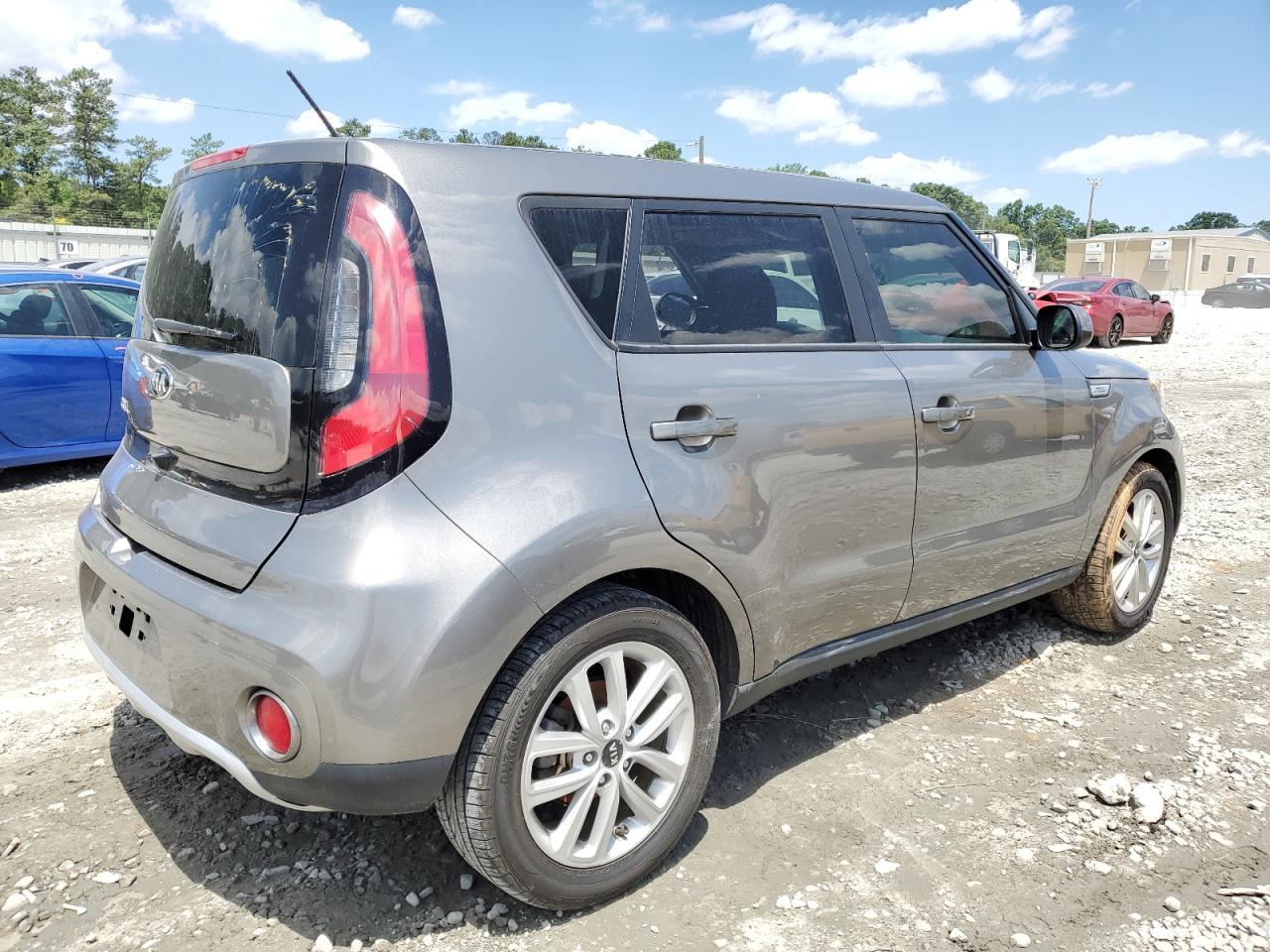 2017 KIA SOUL + - Фото 3