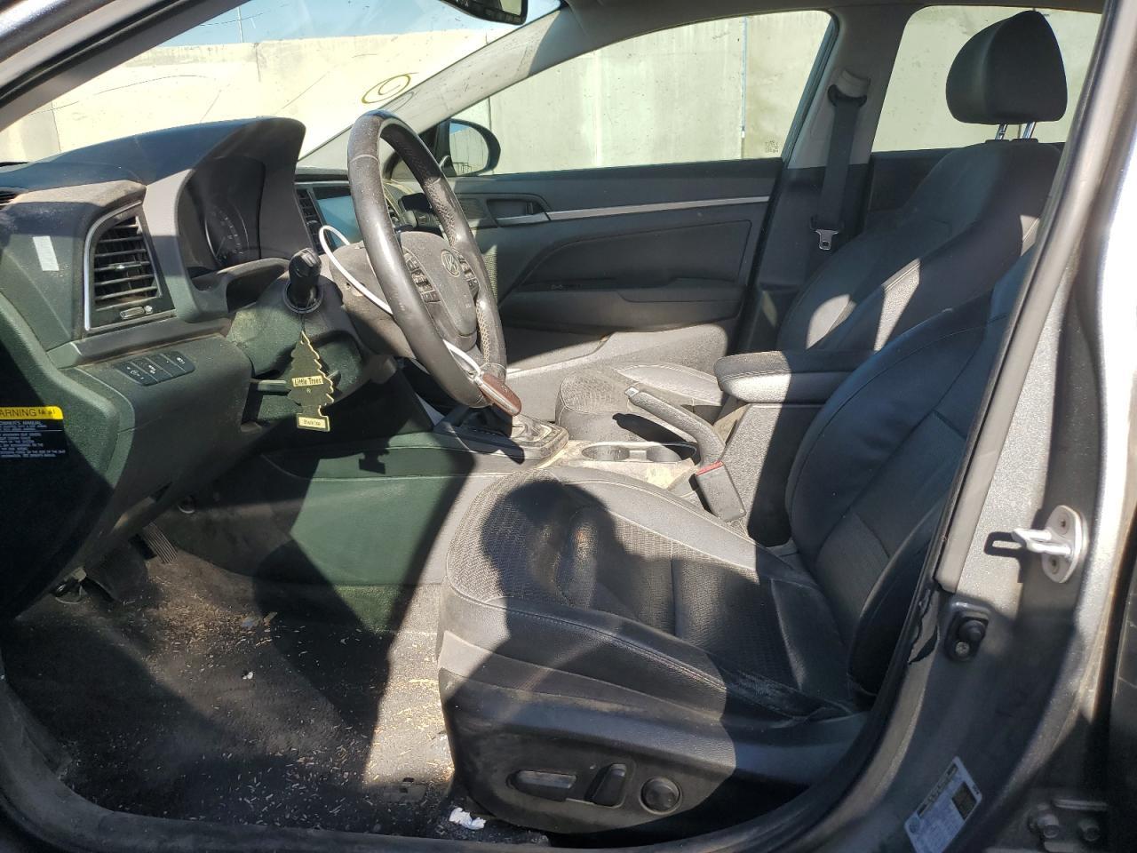 2017 HYUNDAI ELANTRA SE - Image 7