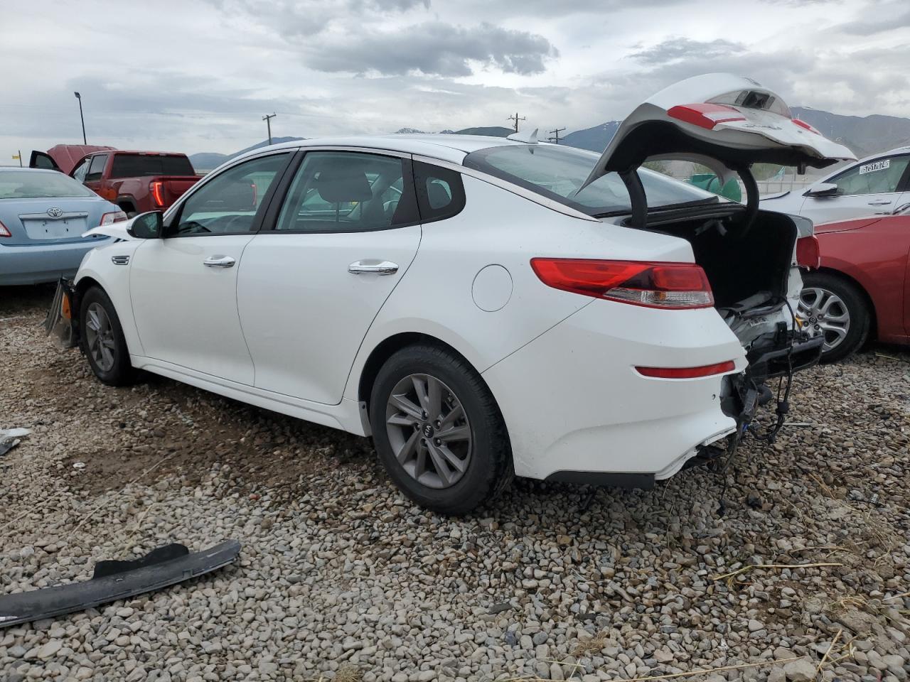 2020 KIA OPTIMA LX - Фото 2