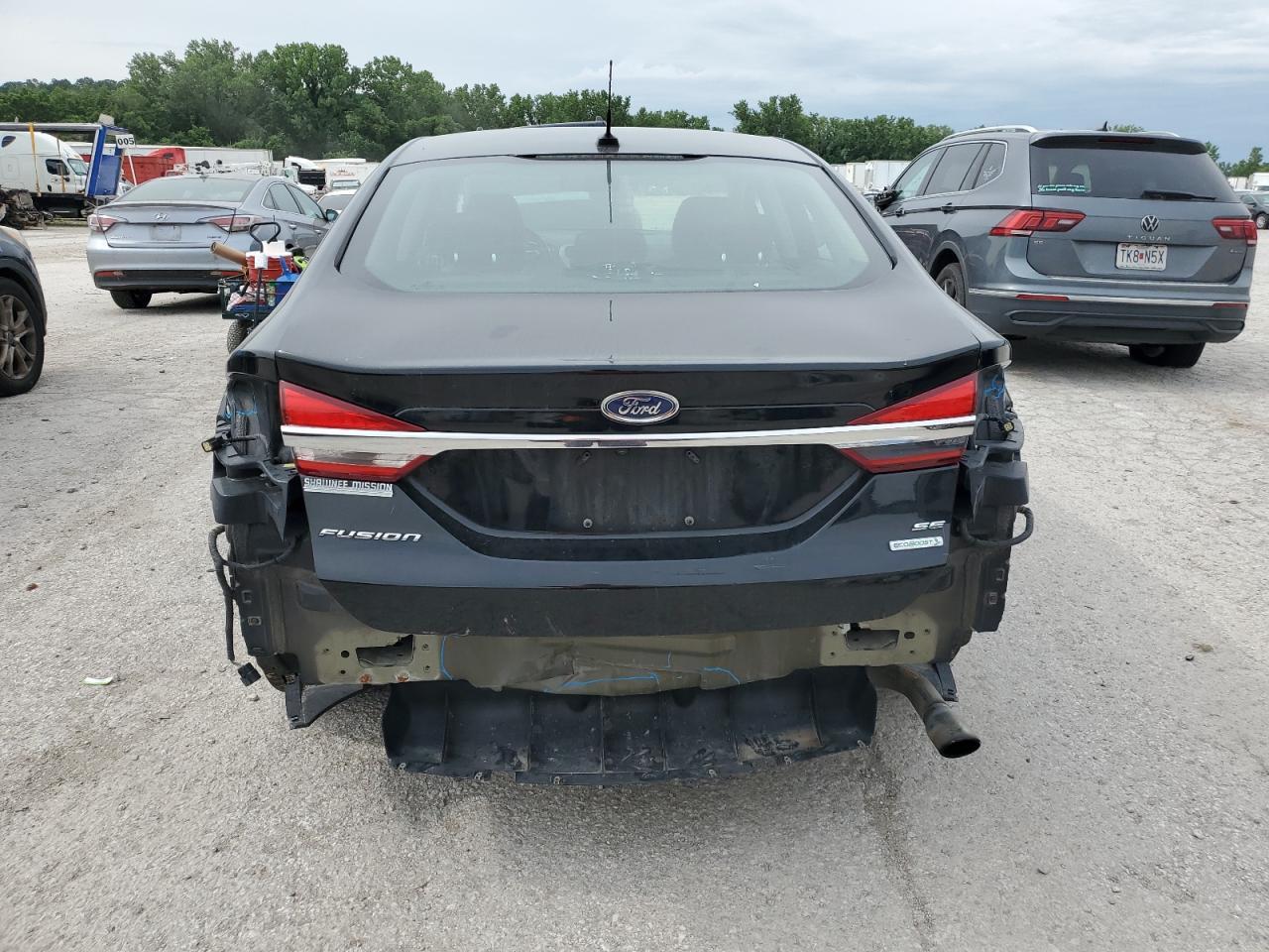2017 FORD FUSION SE - Image 6