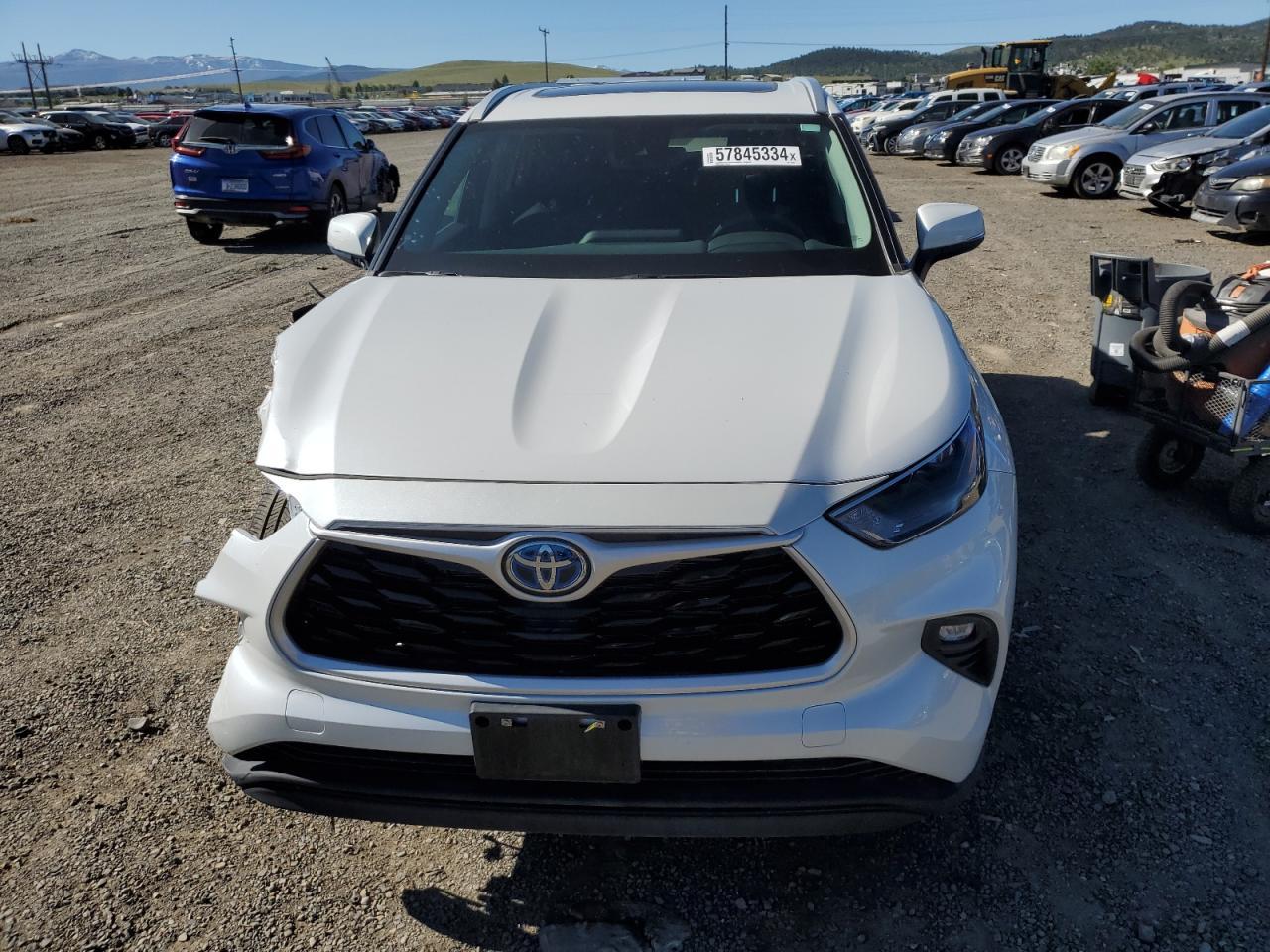 2024 TOYOTA HIGHLANDER - Image 5