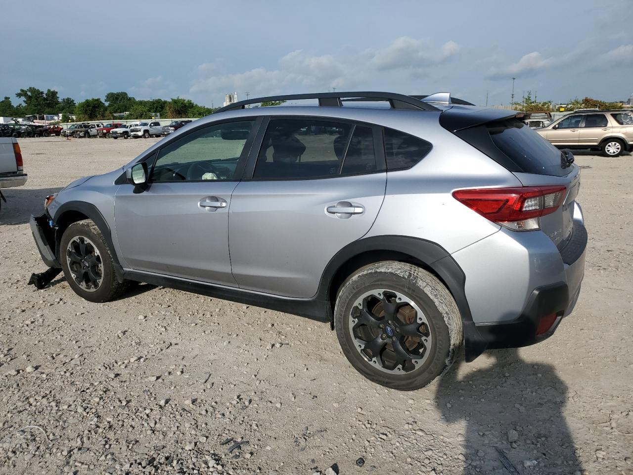 2021 SUBARU CROSSTREK - Image 2