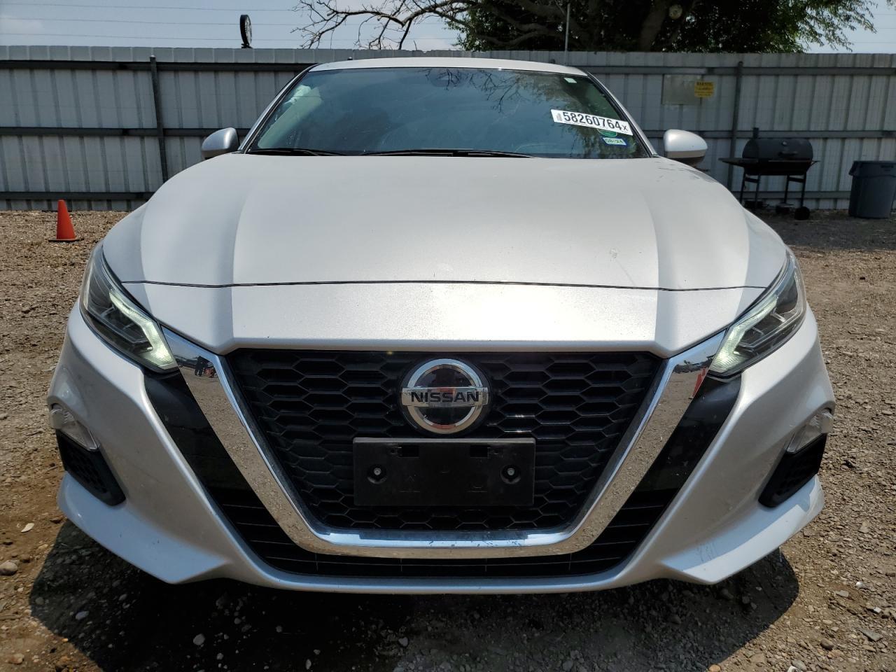 2022 NISSAN ALTIMA SV - Image 5