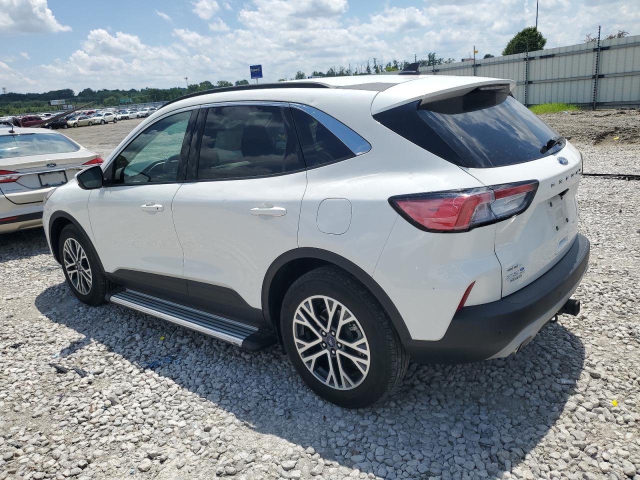 2020 FORD ESCAPE SEL - Image 2