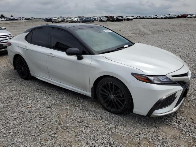 2021 Toyota Camry Xse - Фото 4