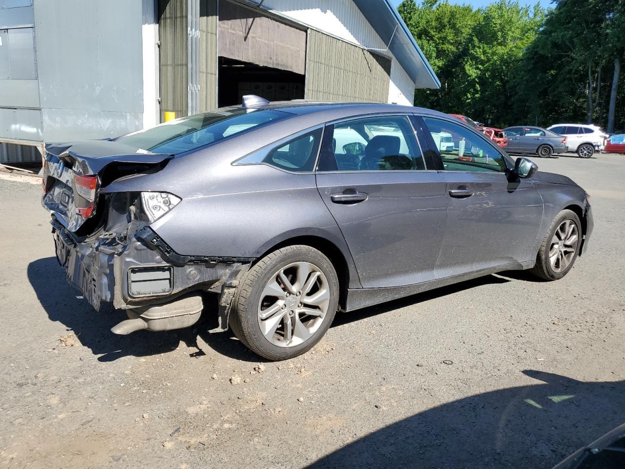 2018 HONDA ACCORD LX - Image 3