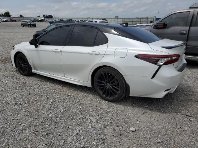 2021 Toyota Camry Xse - Фото 2