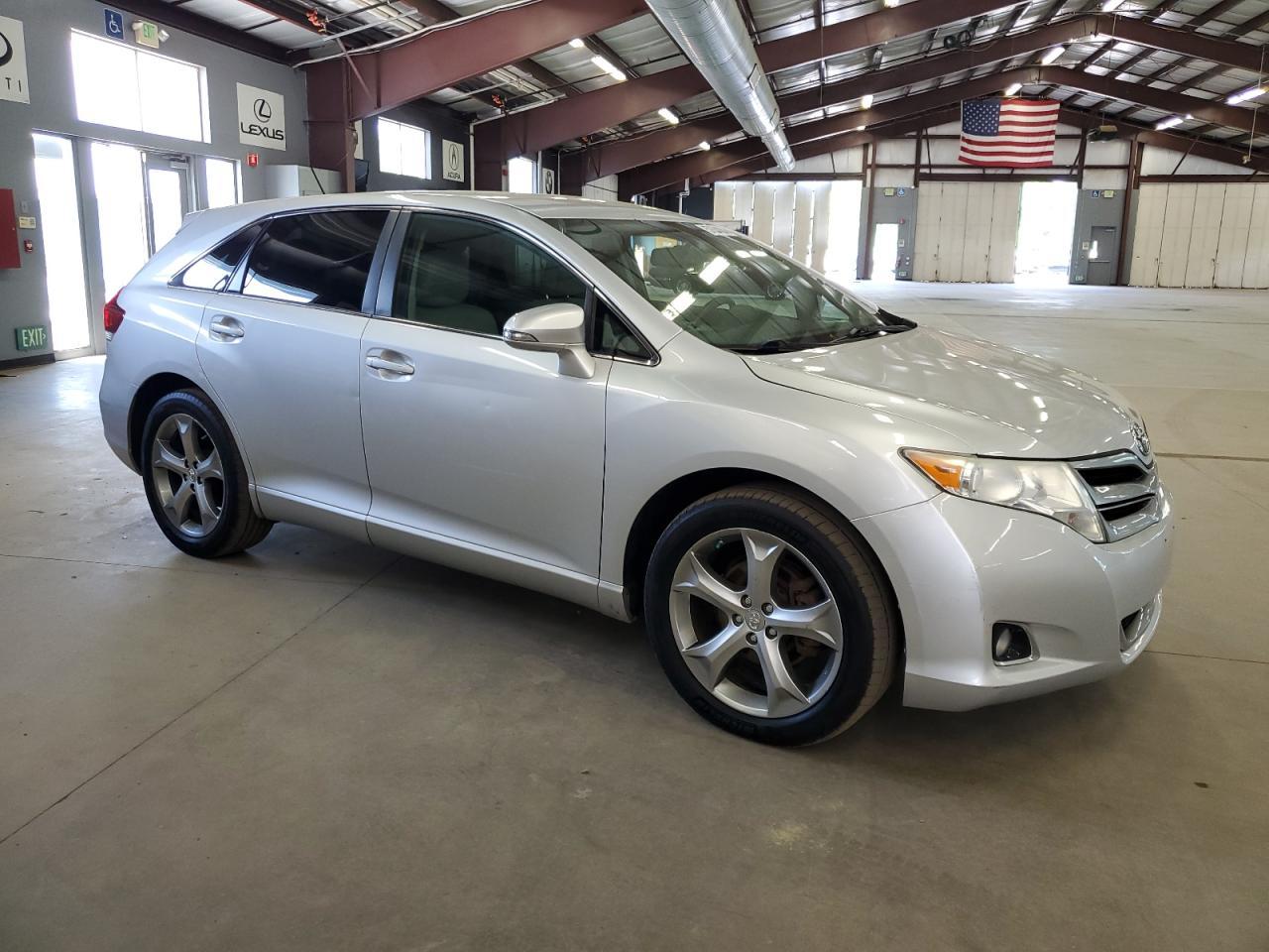 2013 TOYOTA VENZA LE - Фото 4