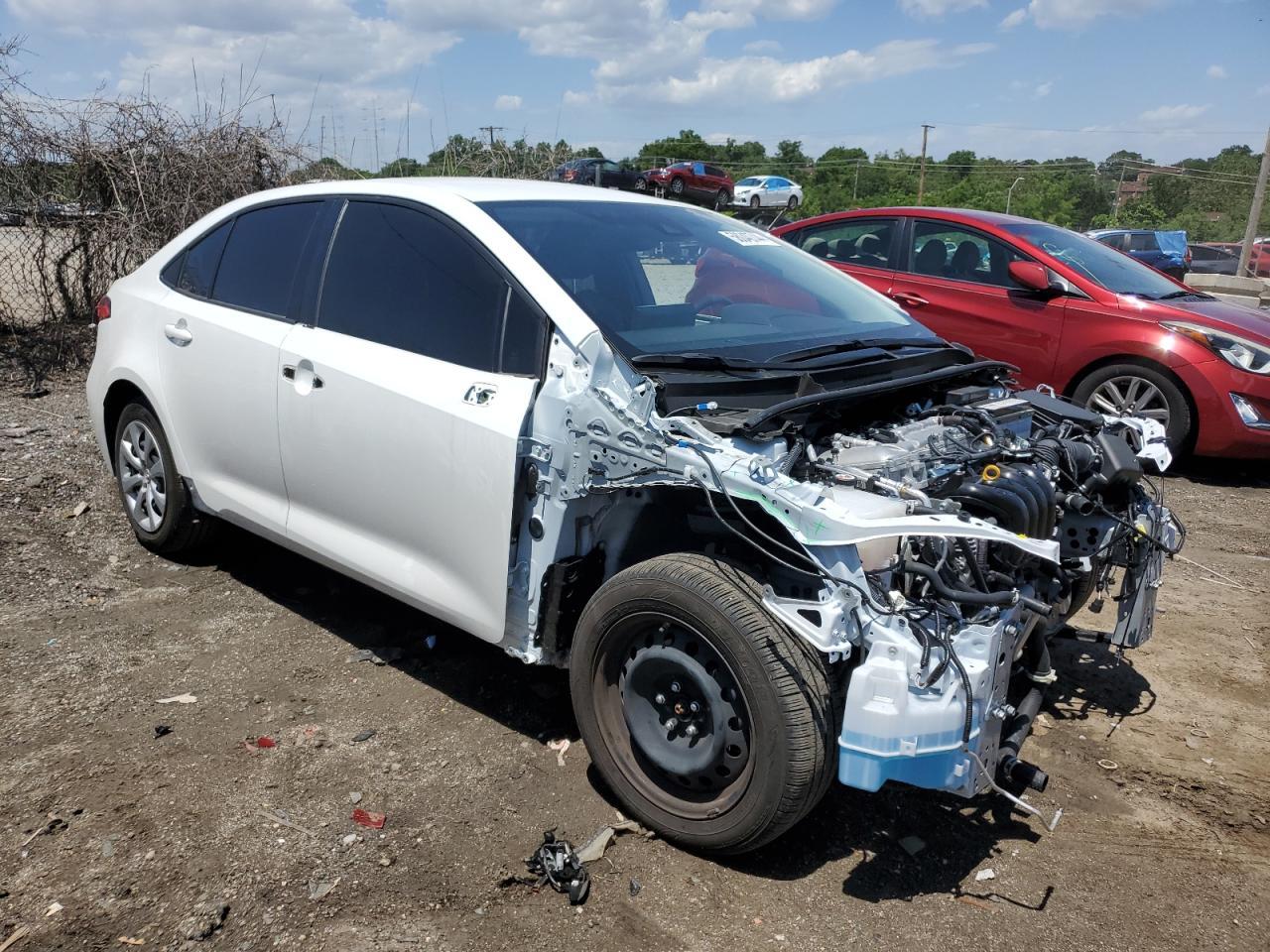2022 TOYOTA COROLLA LE - Фото 4