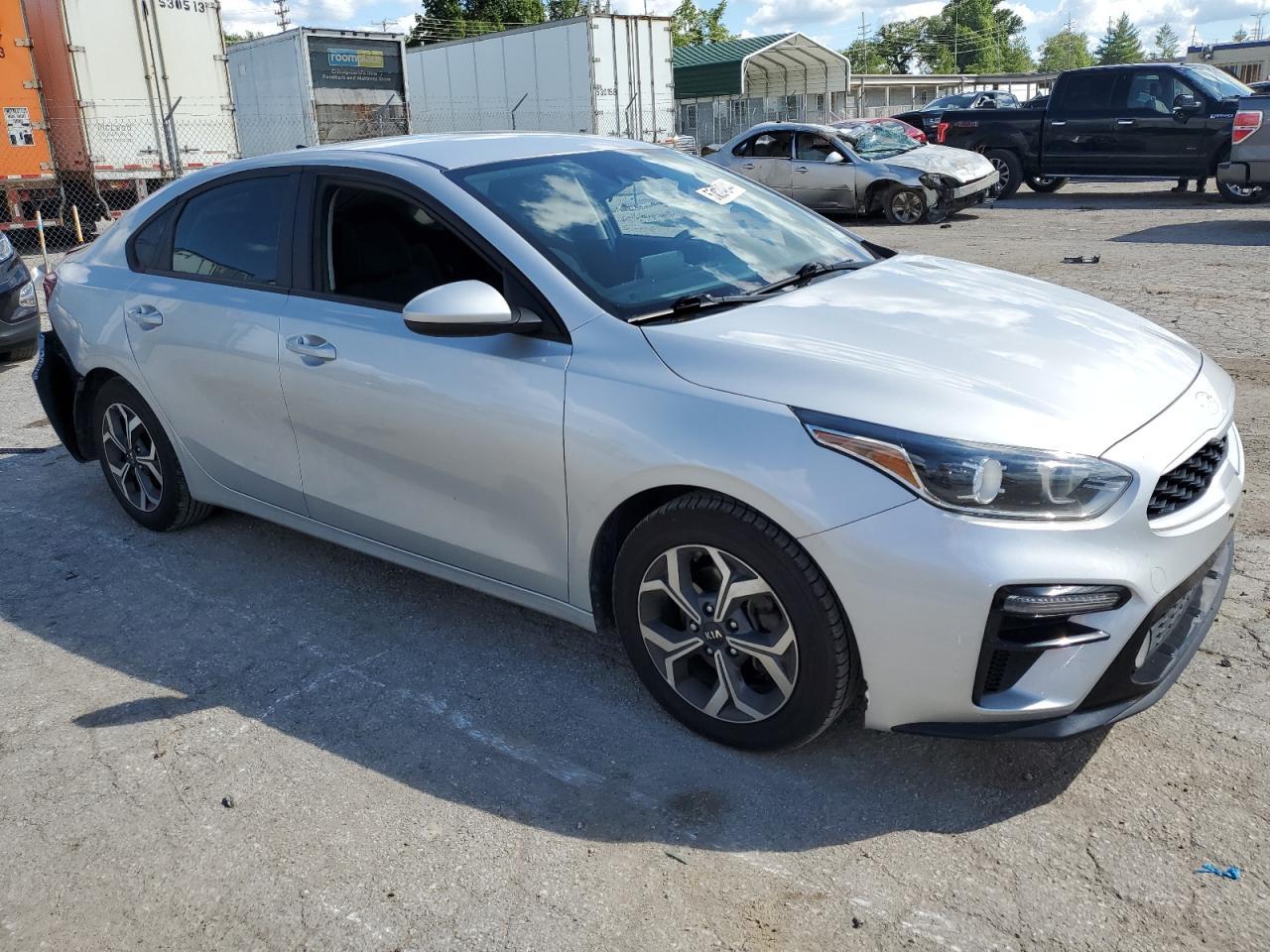 2021 KIA FORTE FE - Фото 4