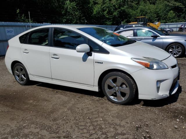 2013 TOYOTA PRIUS - Фото 4