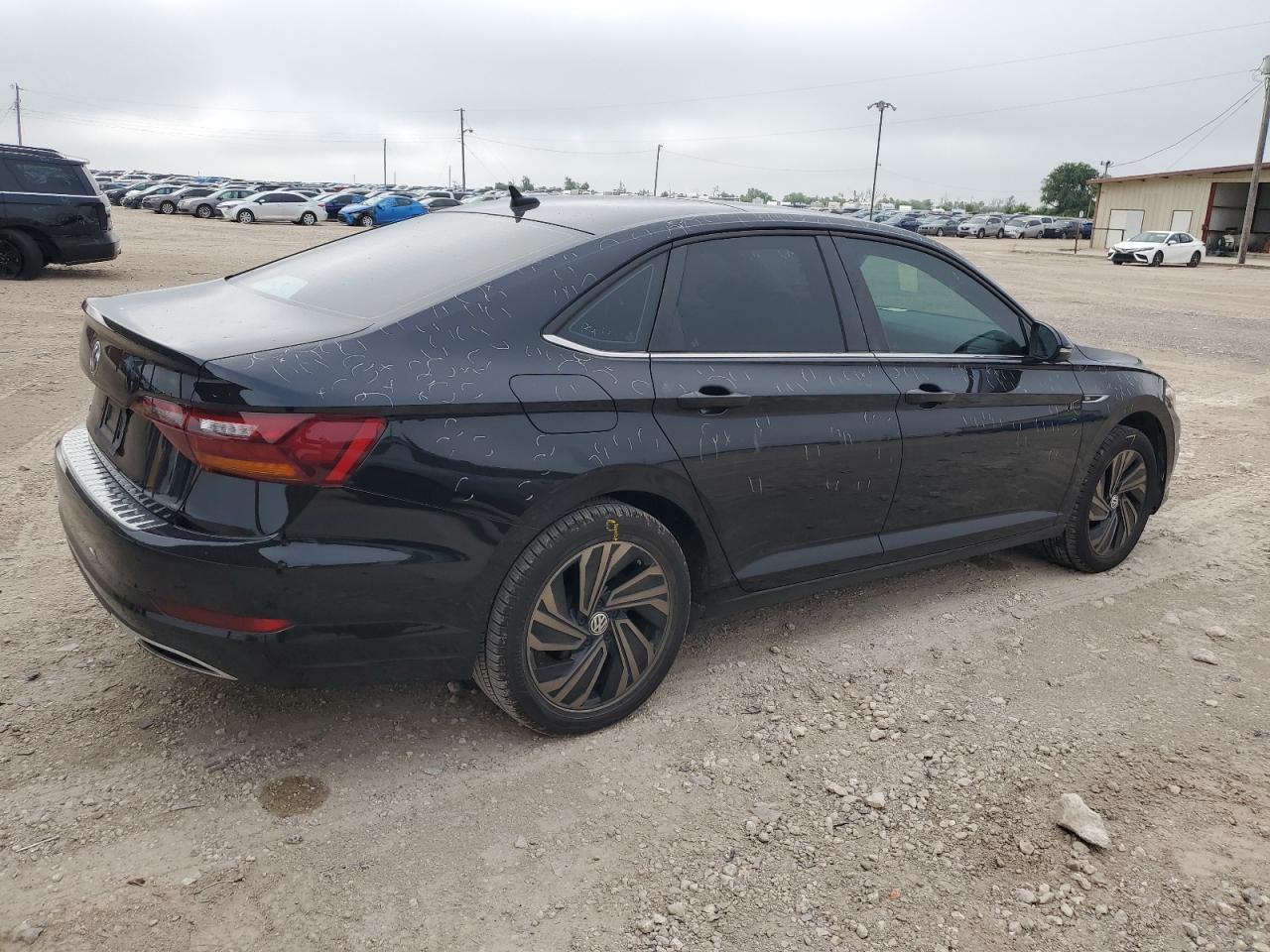 2019 VOLKSWAGEN JETTA SEL - Image 3