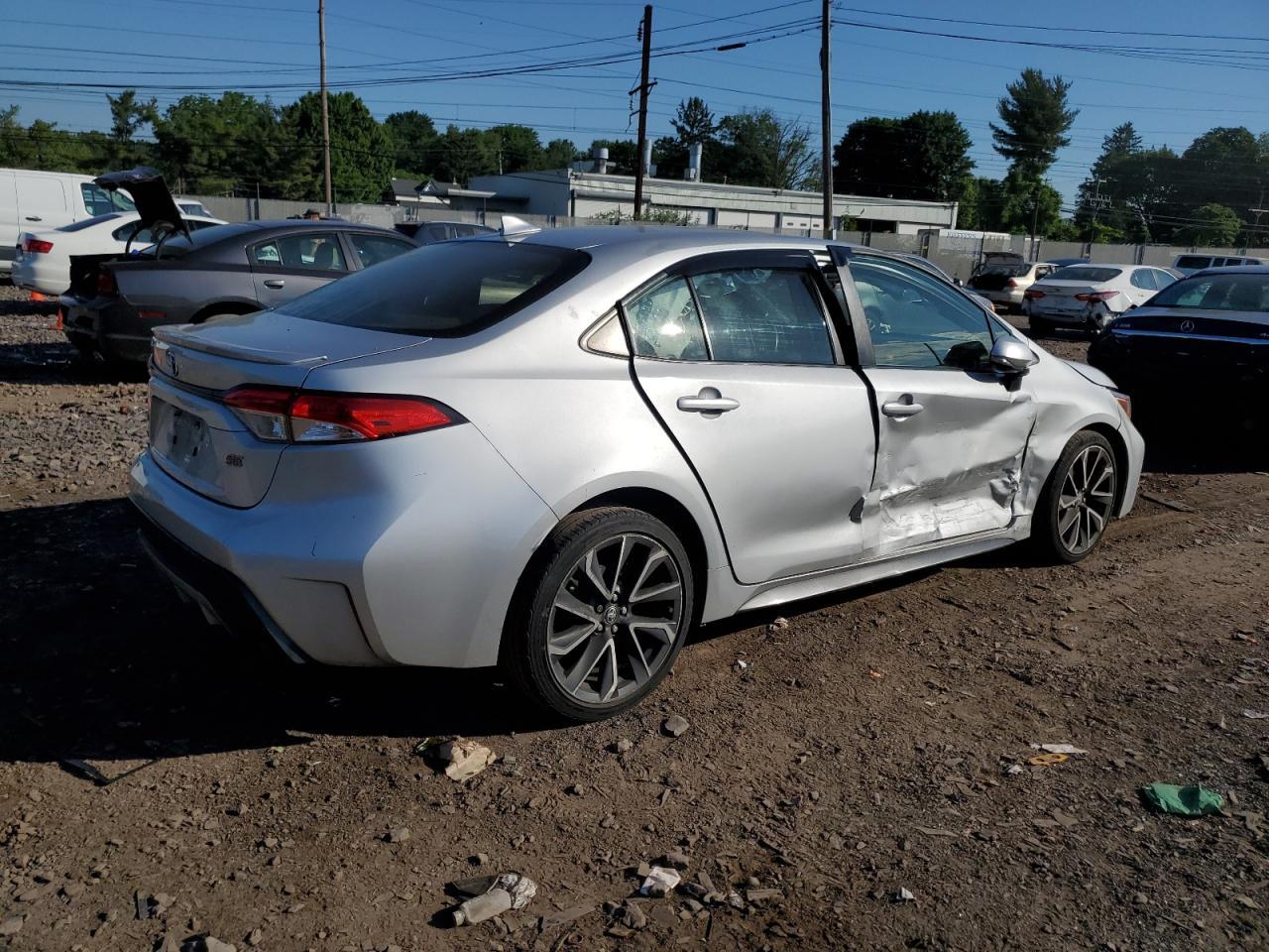 2020 TOYOTA COROLLA SE - Image 3