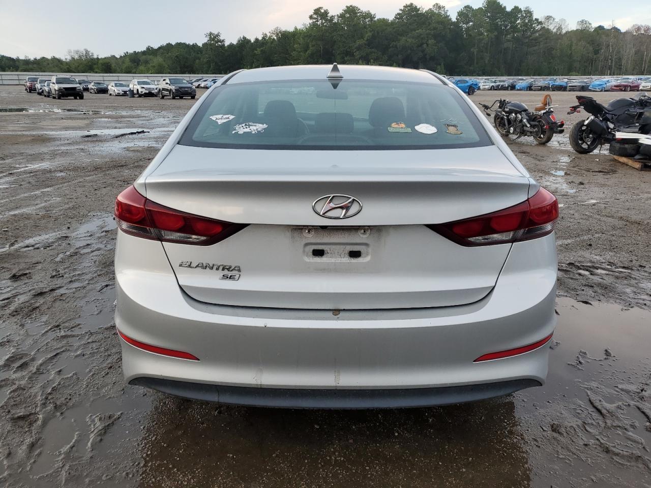 2018 HYUNDAI ELANTRA SE - Фото 6