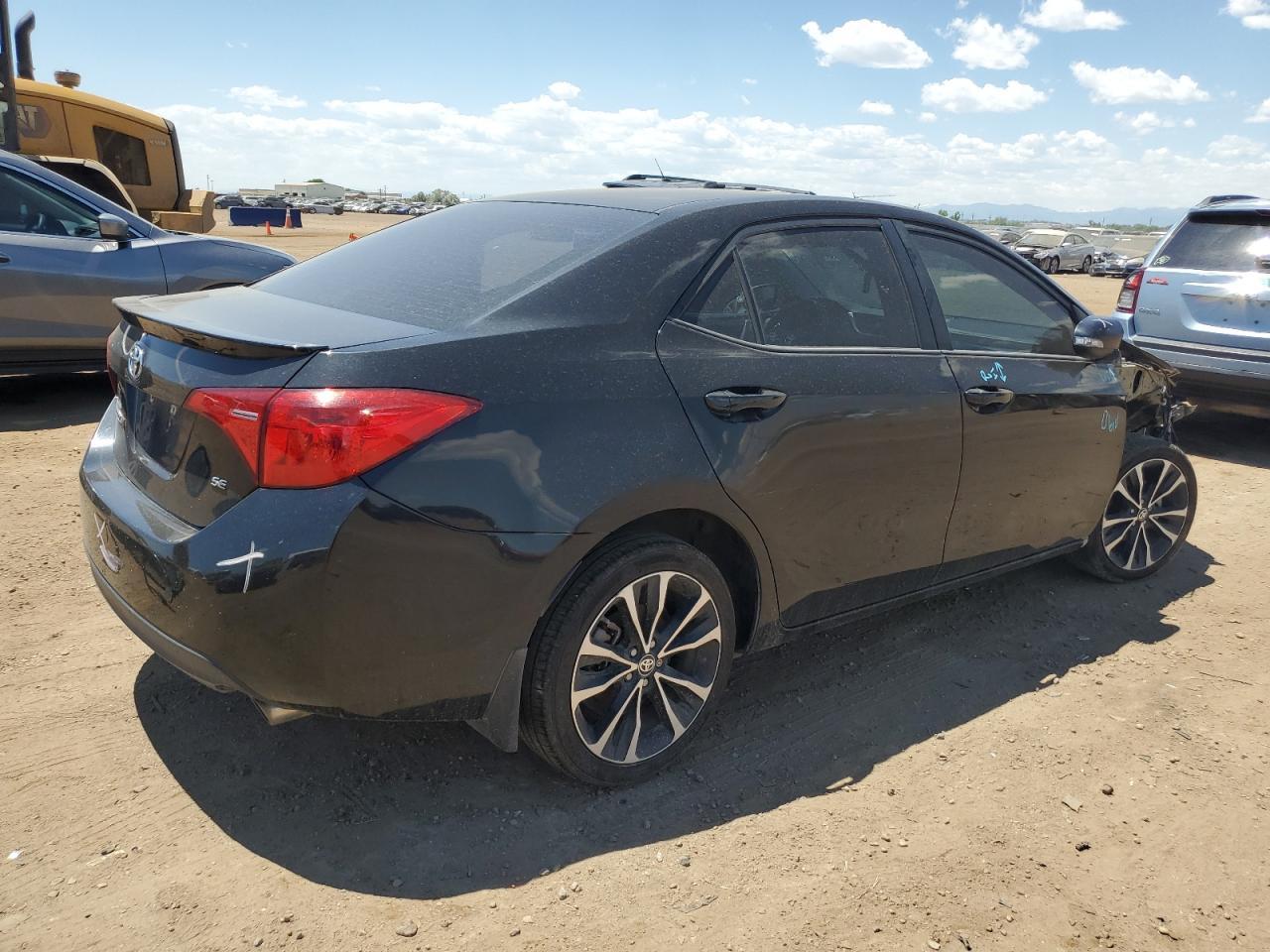 2019 TOYOTA COROLLA L - Фото 3
