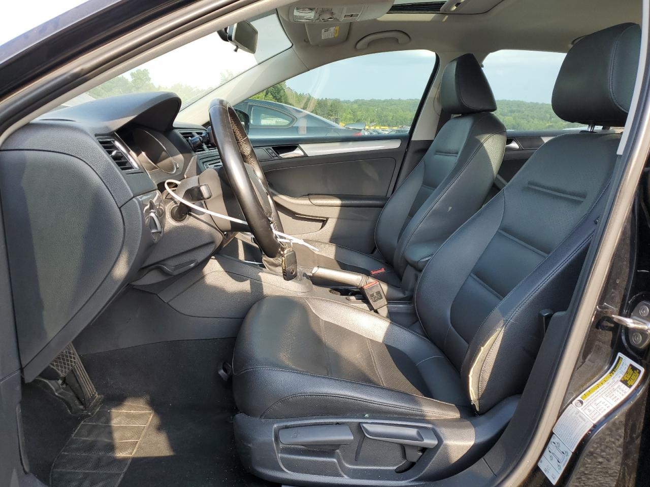 2017 VOLKSWAGEN JETTA SE - Image 7