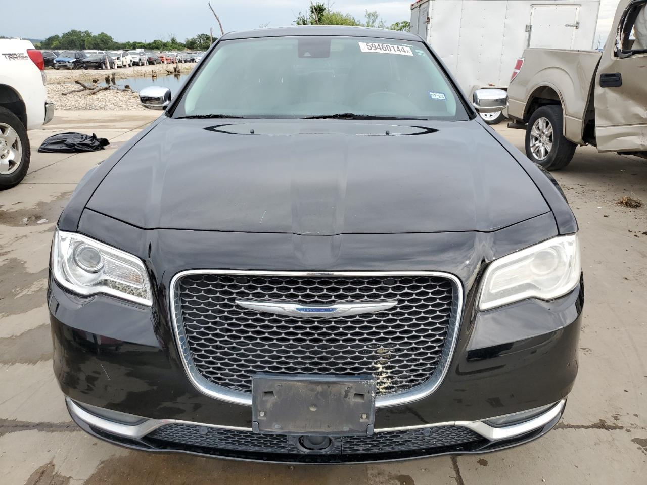 2015 CHRYSLER 300C - Image 5