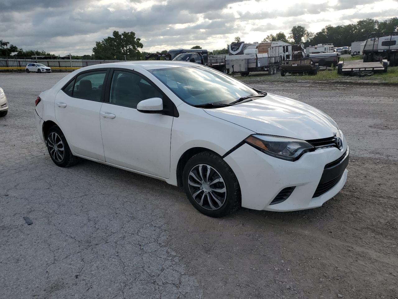 2016 TOYOTA COROLLA L - Image 4