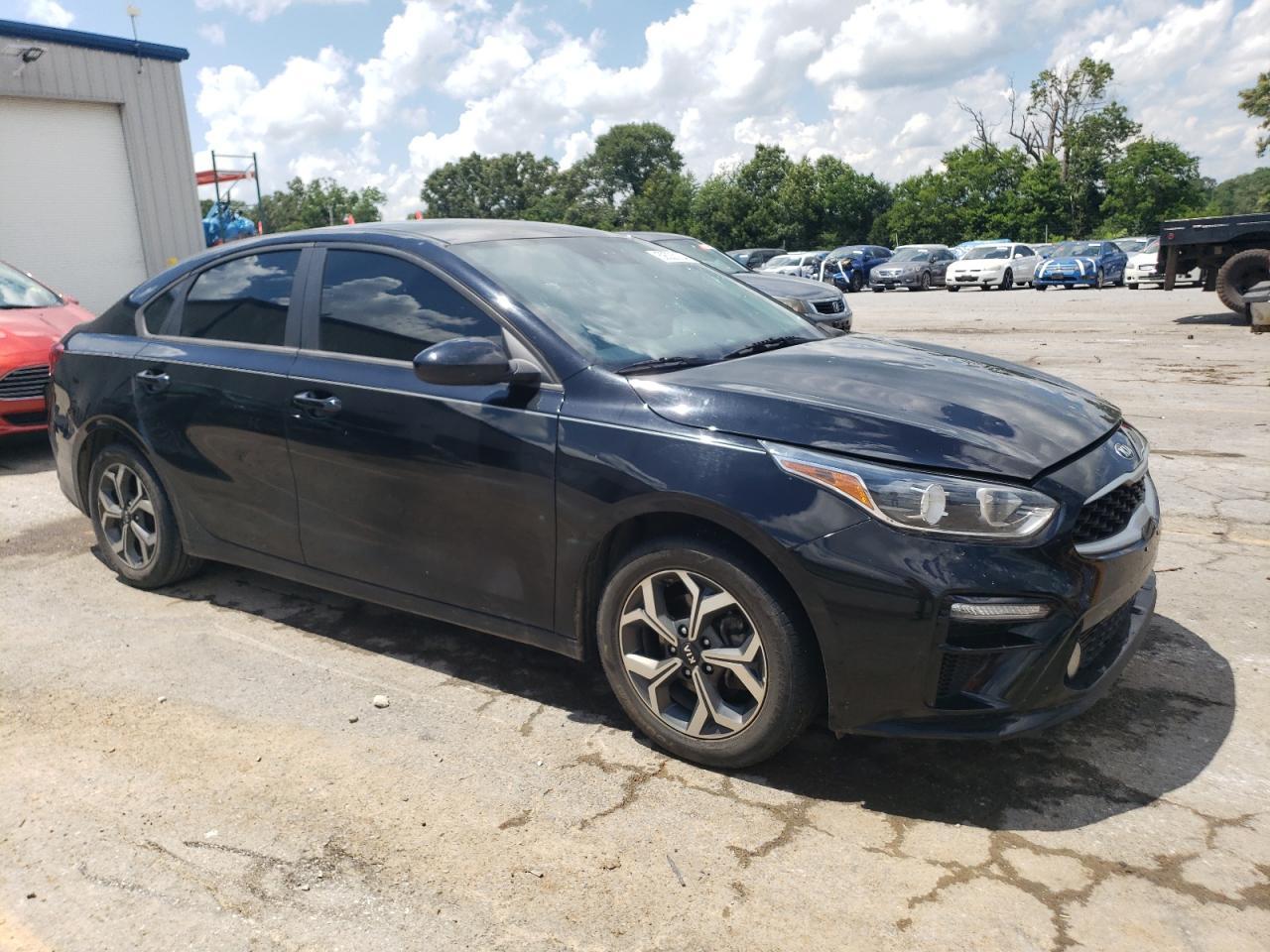 2021 KIA FORTE FE - Image 4