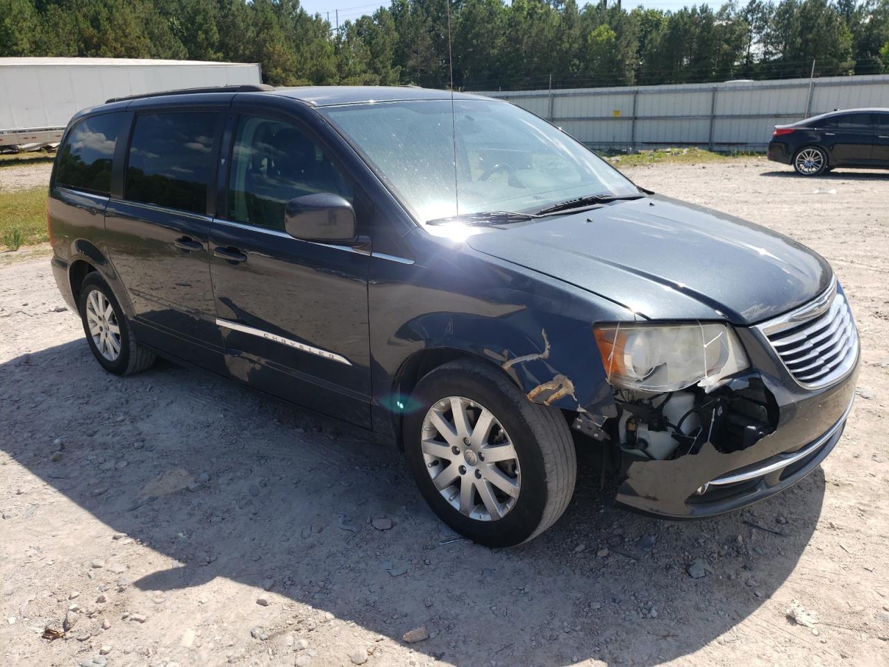 2014 CHRYSLER TOWN & COU - Image 4