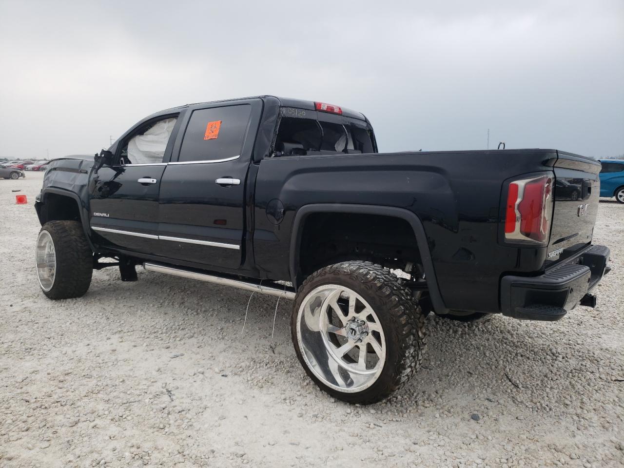 2018 GMC SIERRA K15 - Фото 2
