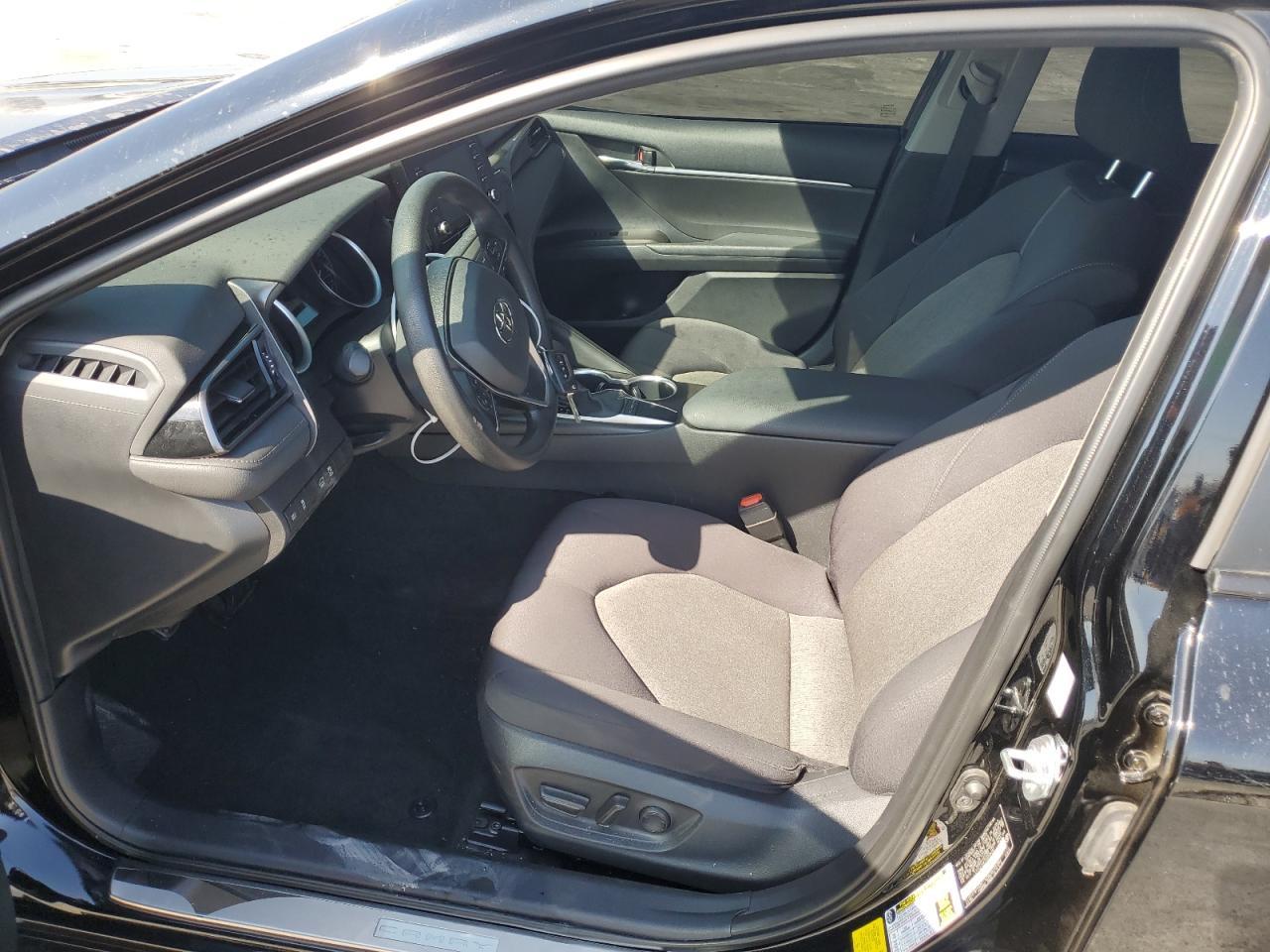 2023 TOYOTA CAMRY LE - Image 7
